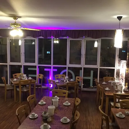 Bavaria Safari מלון דכאו
