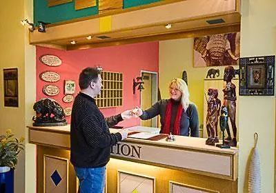 Bavaria Safari Hotel 3*