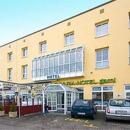 Bavaria Safari Hotel 3*