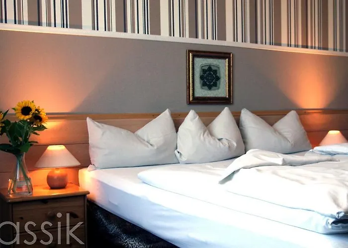 Hotel Bavaria Safari 3*